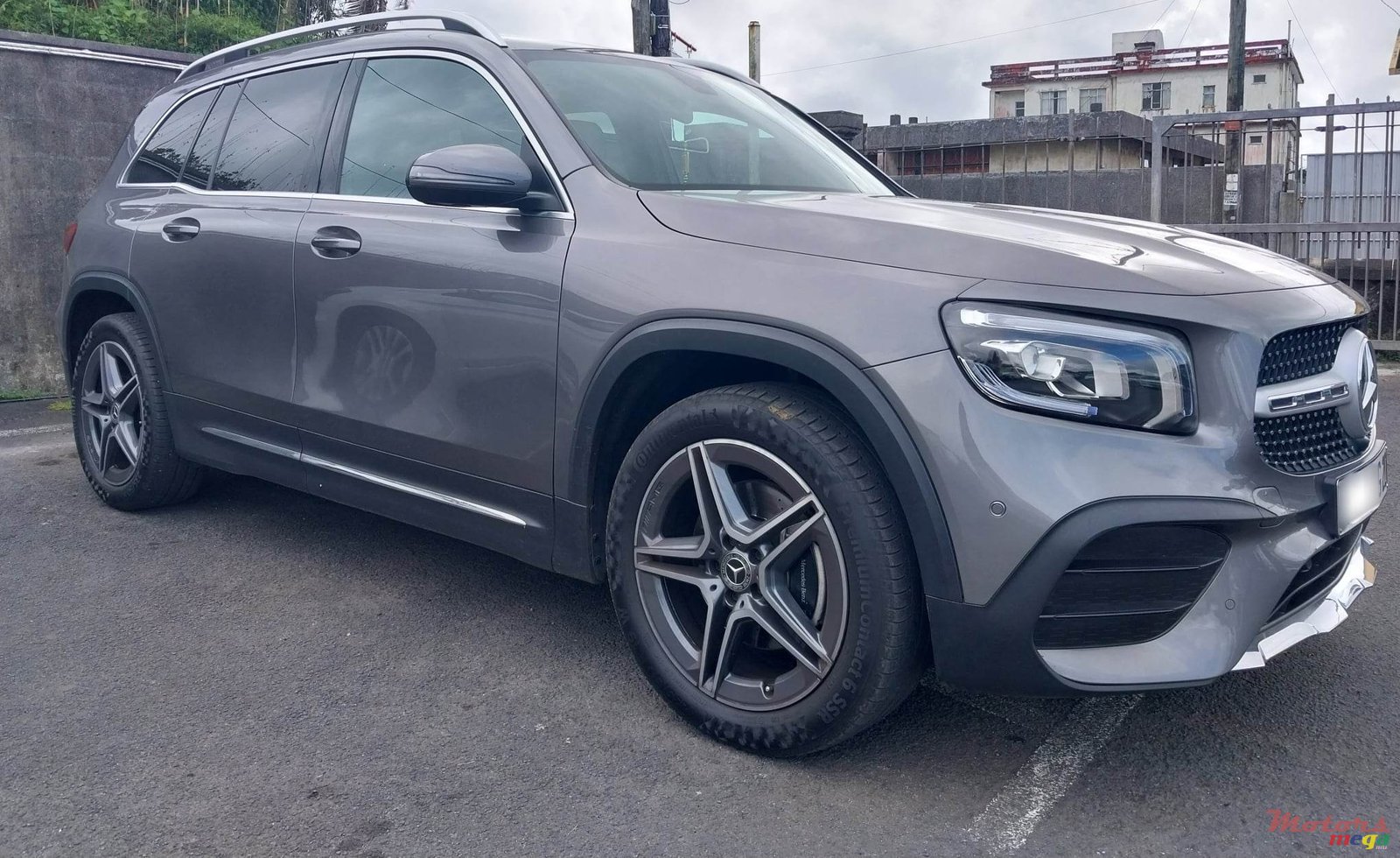 2020' Mercedes-Benz GLB 200 photo #4
