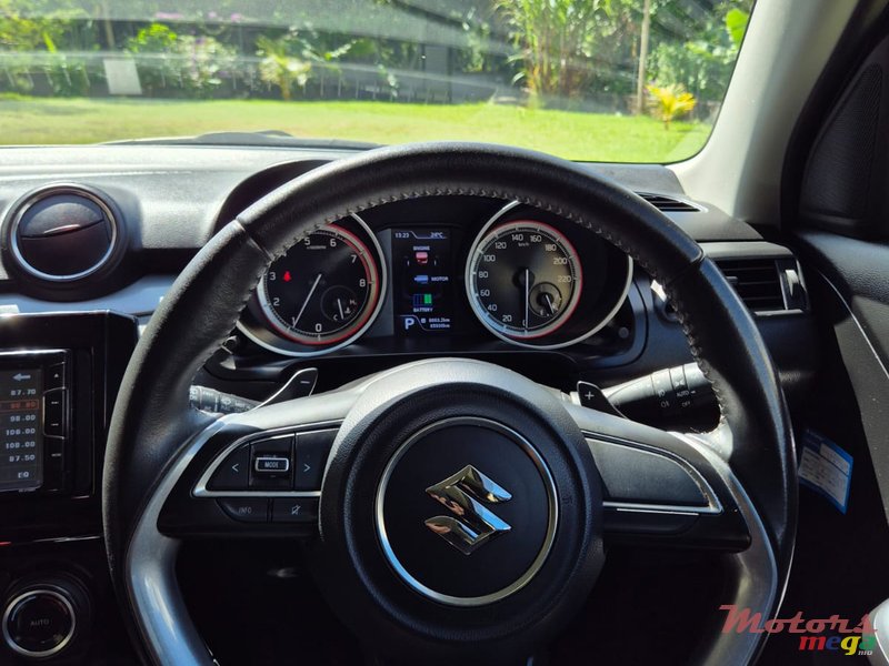 2017' Suzuki SA310 Swift RS photo #7