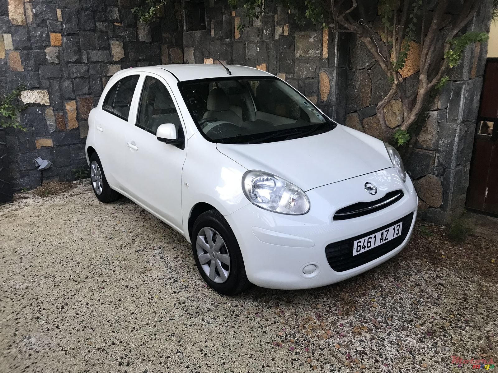 2013' Nissan March photo #3