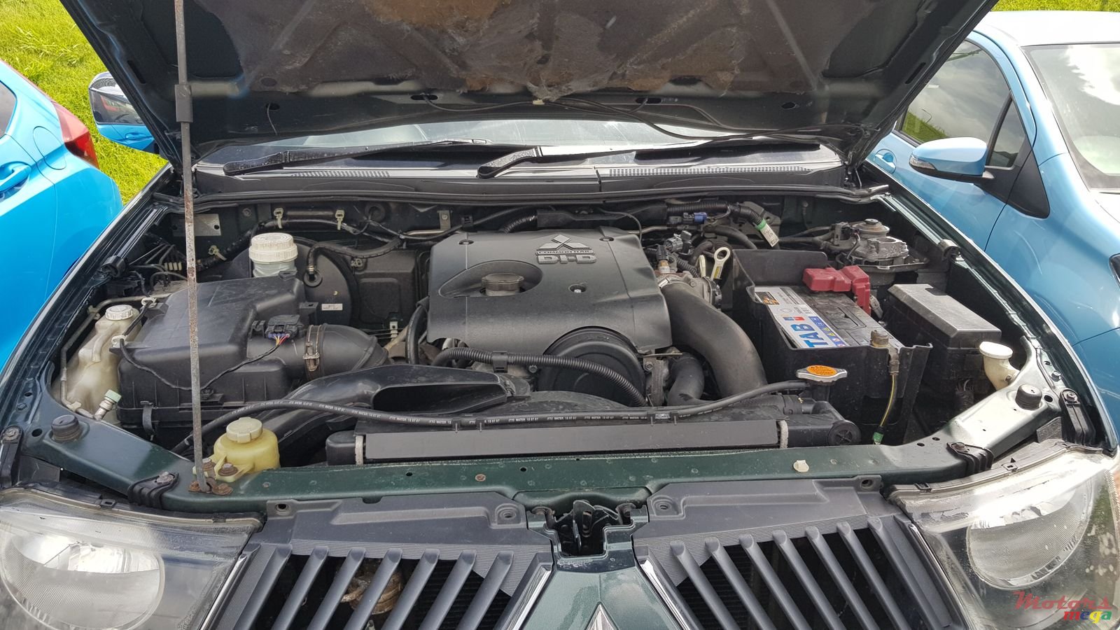 2008' Mitsubishi Santamo Sportero photo #6