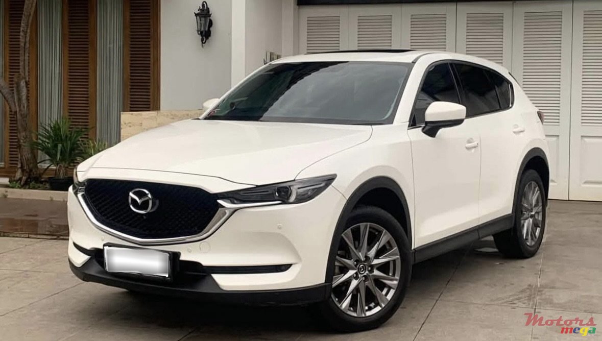 2022' Mazda CX-5 photo #1