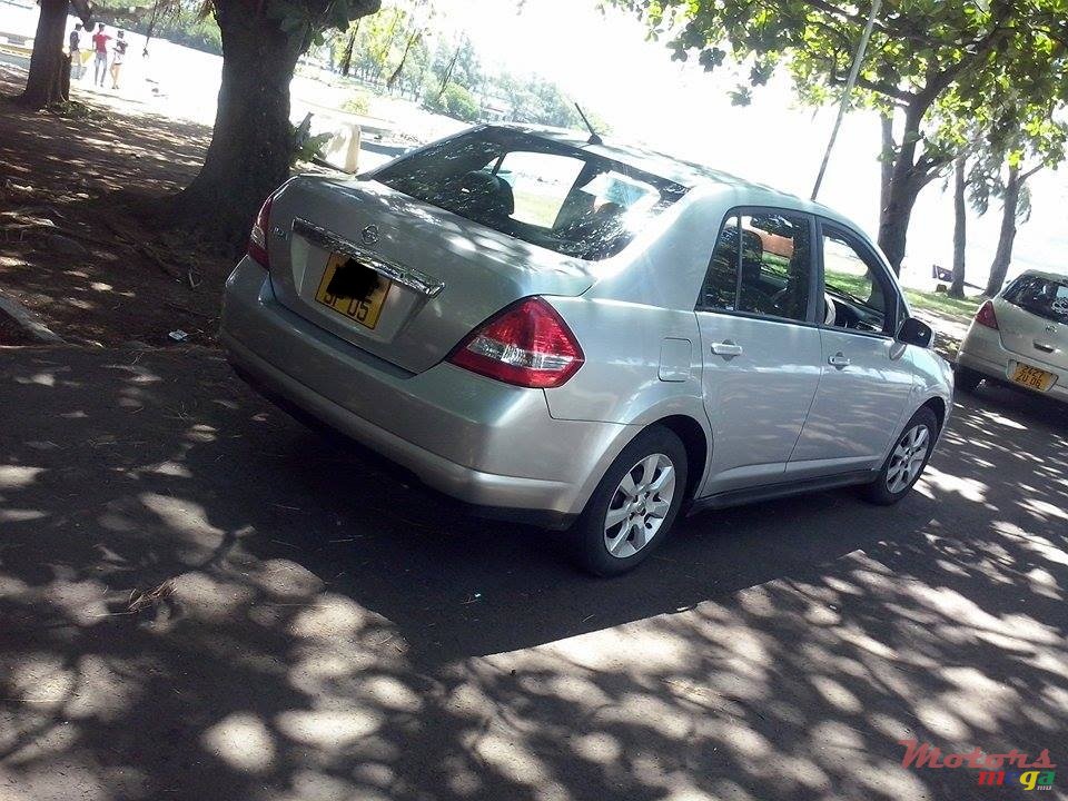 2005' Nissan Tiida jant cosmic photo #4