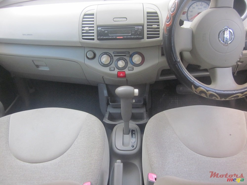 2005' Nissan March AK12 photo #3