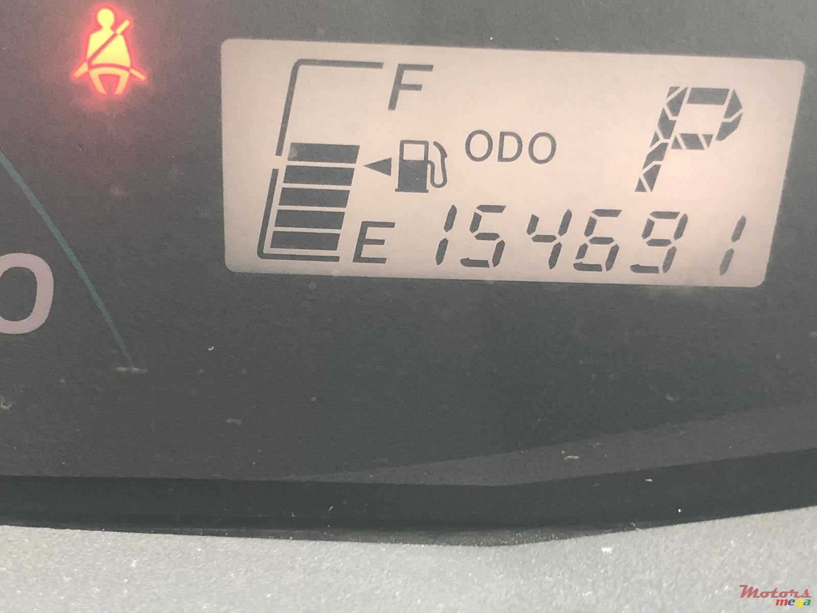 2006' Toyota Vitz photo #5