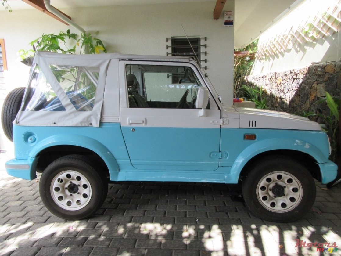 1998' Suzuki Samurai photo #1
