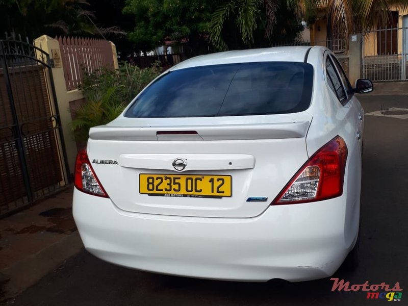 2012' Nissan Micra photo #3