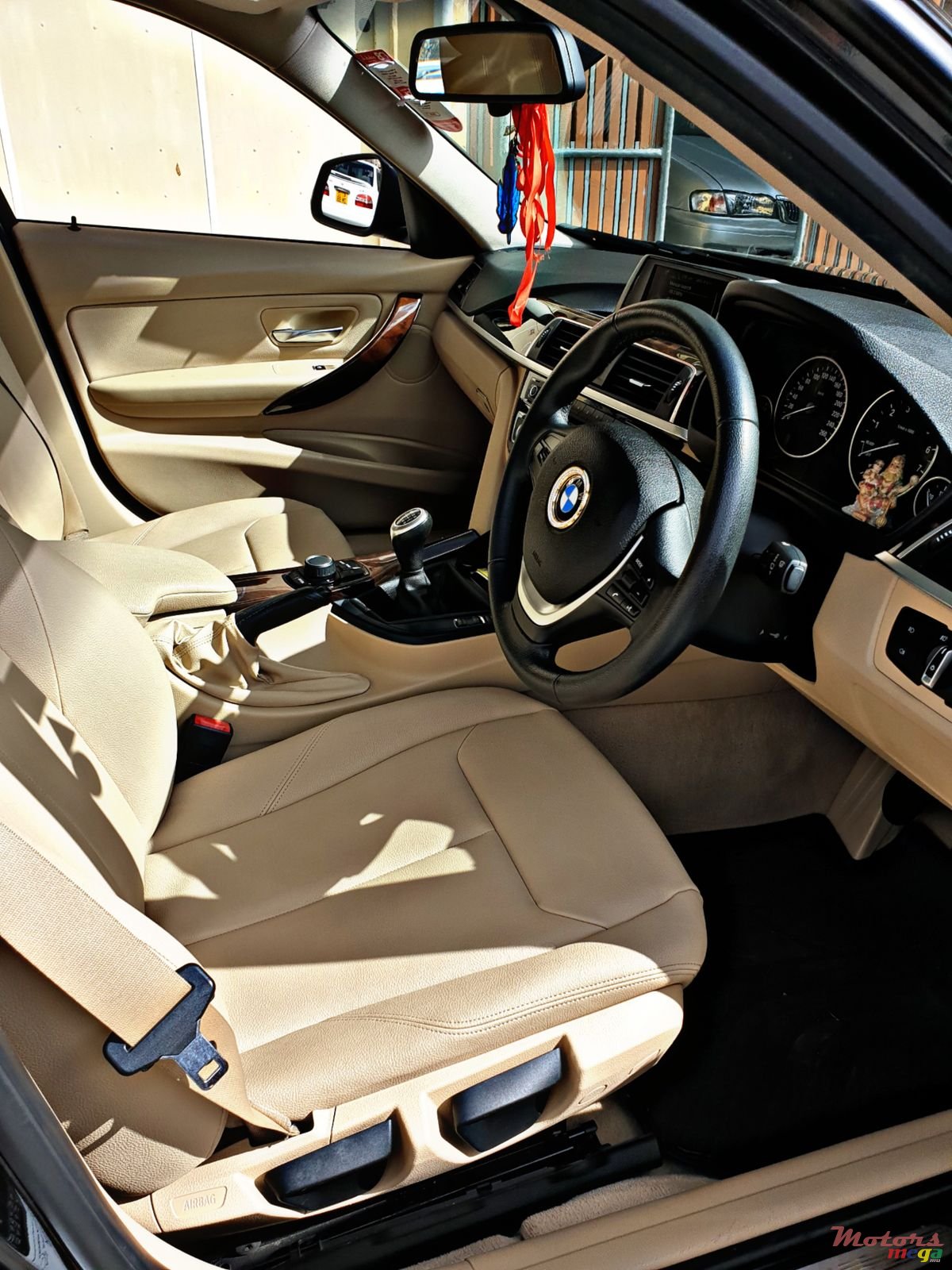 2016' BMW 318 No photo #6