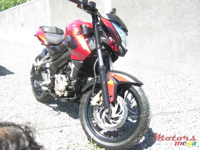 2013' Bajaj photo #2