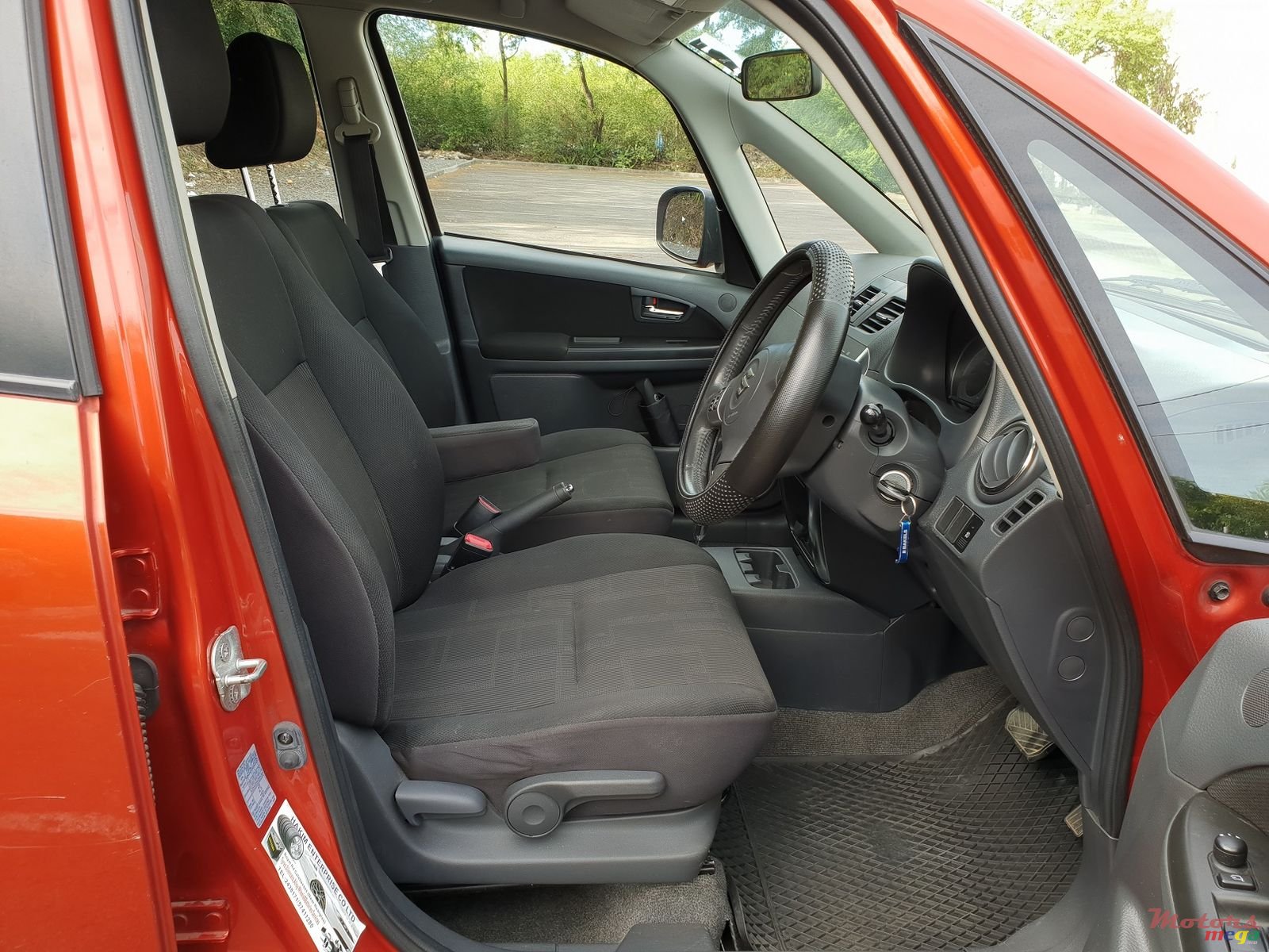 2011' Suzuki SX4 photo #7