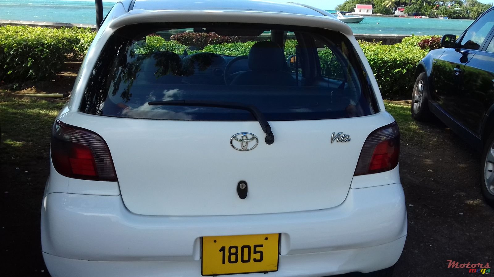 1999' Toyota Vitz photo #7