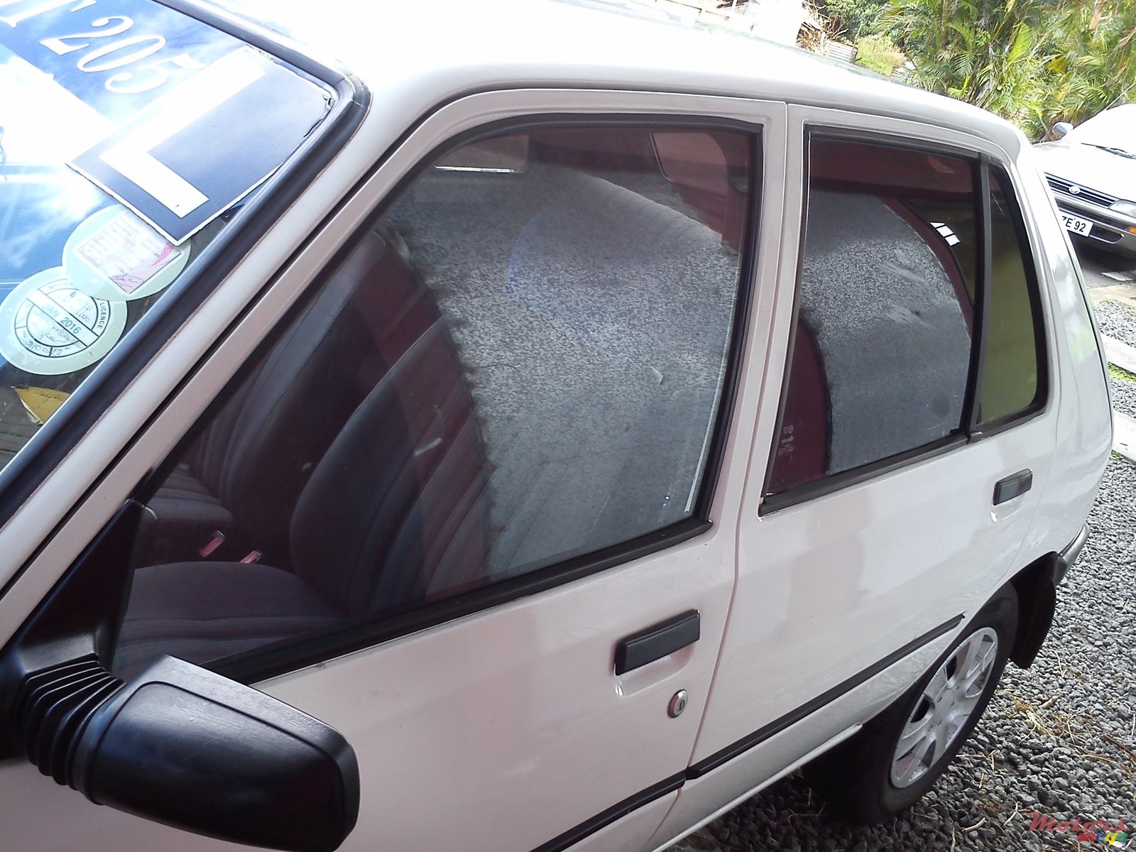 1993' Peugeot 205 photo #6