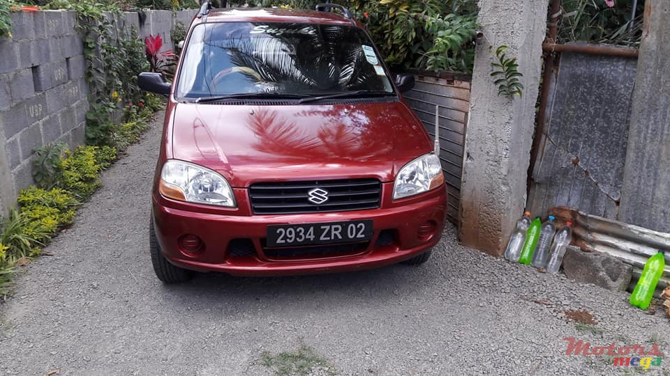 2002' Suzuki Ignis photo #2