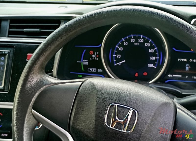2014' Honda Fit photo #4