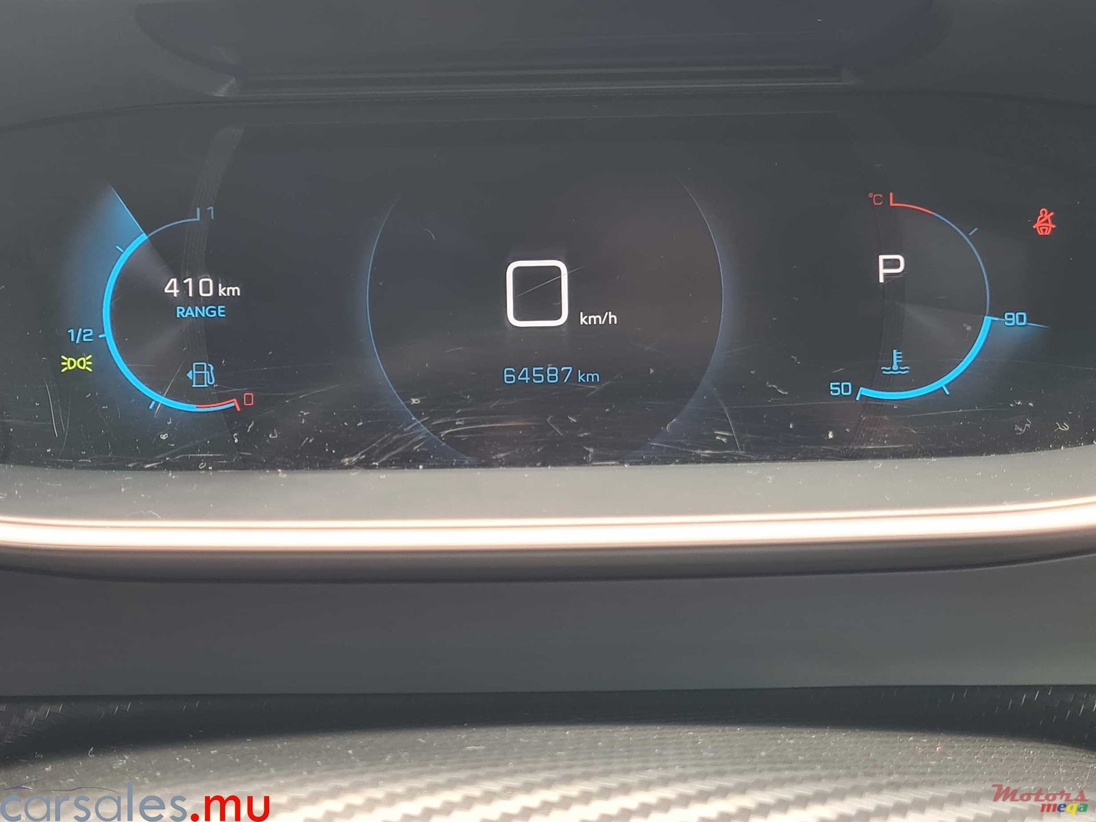 2021' Peugeot 2008 1.2 Allure photo #7