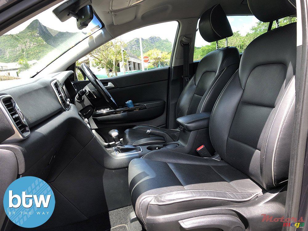 2017' Kia Sportage GT Line photo #6