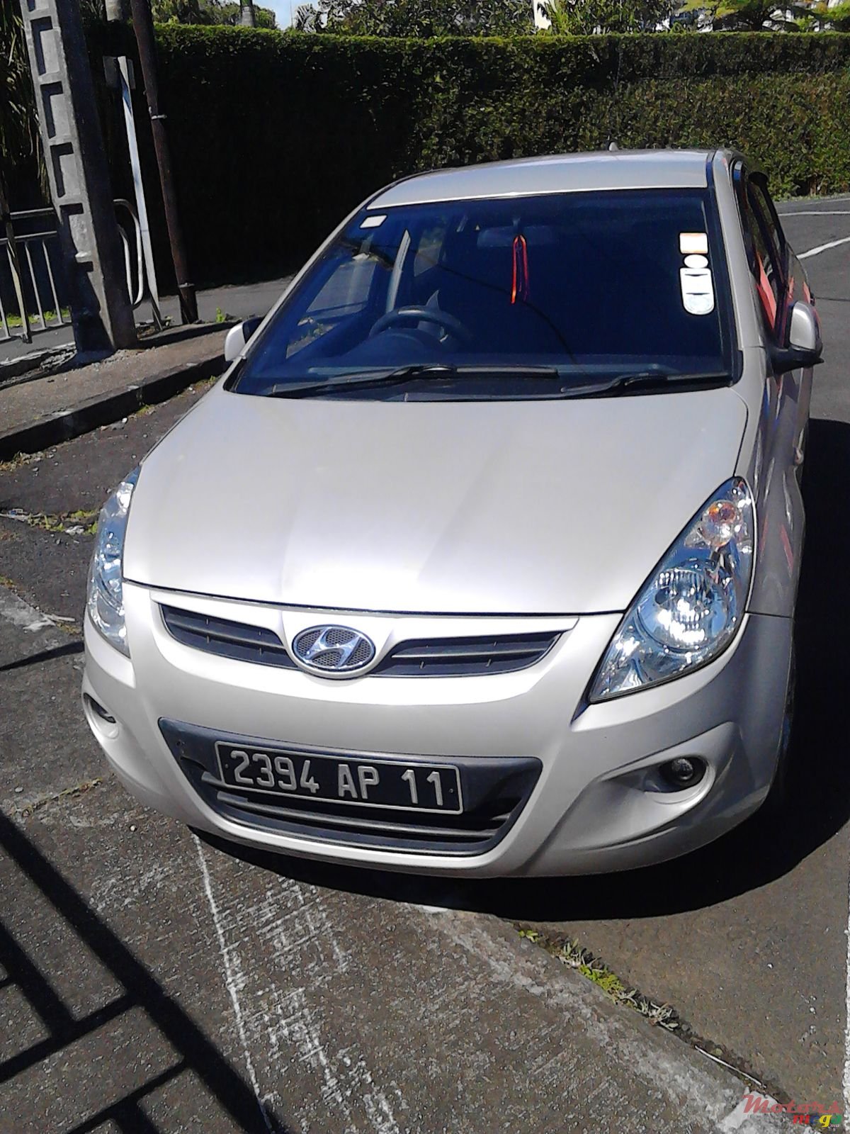 2011' Hyundai i20 photo #1