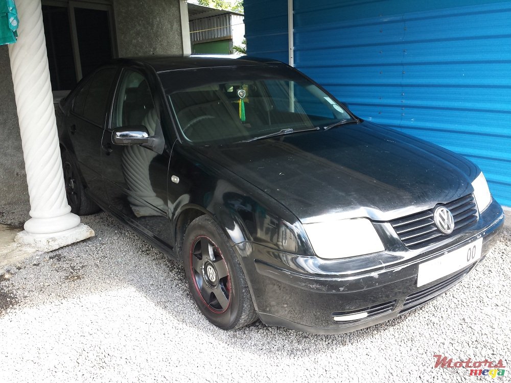 2000' Volkswagen Bora photo #1