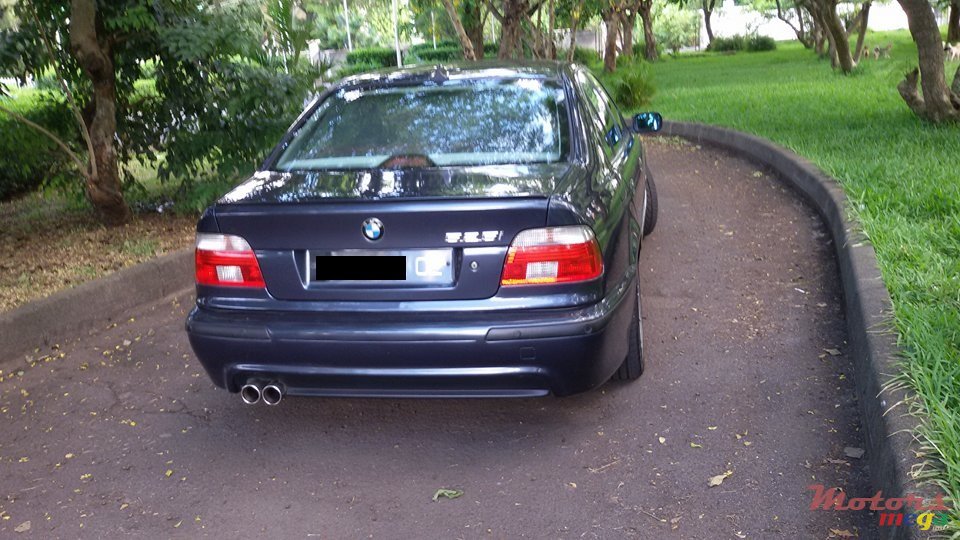 2002' BMW 525 photo #2