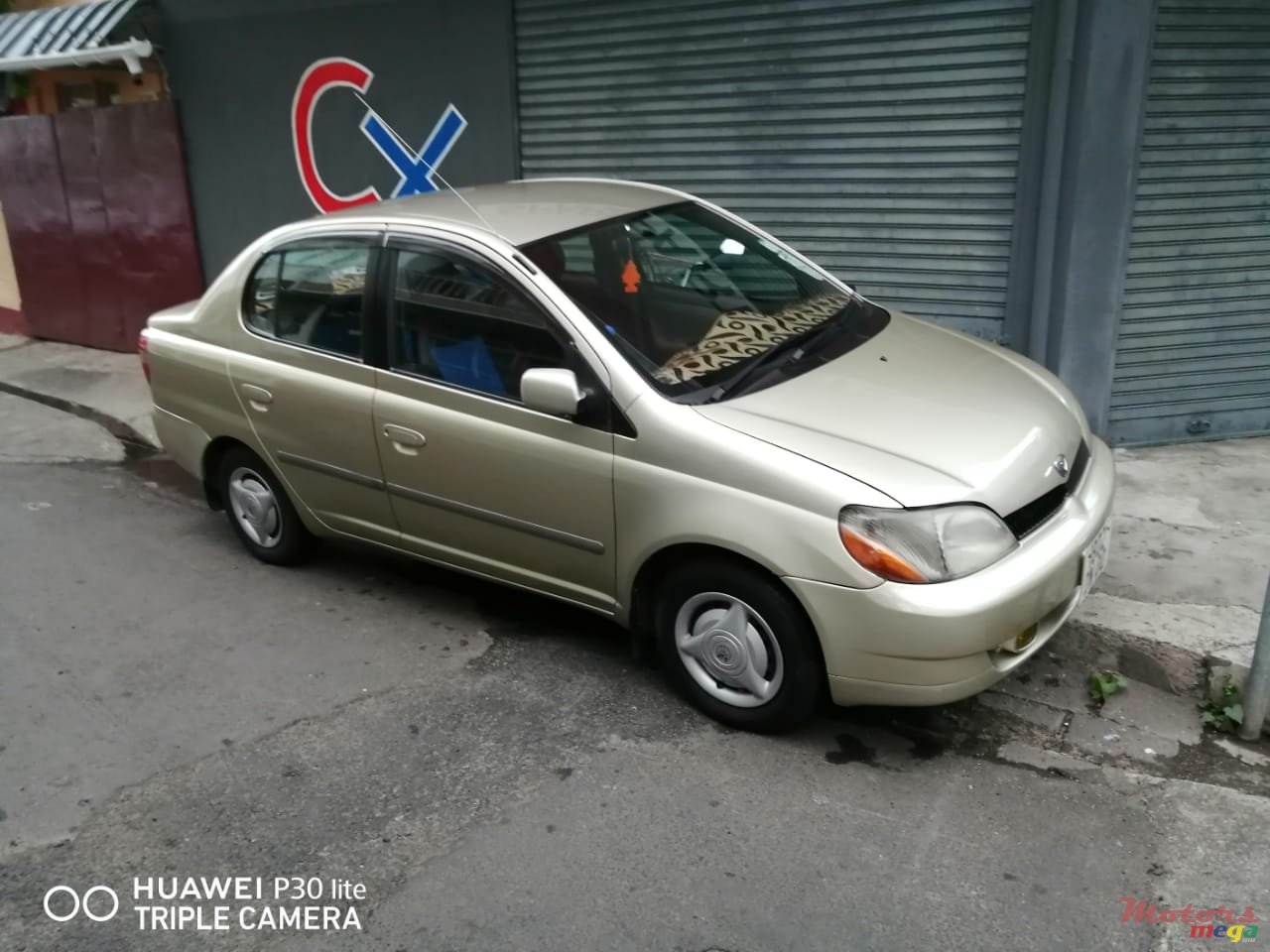 2000' Toyota photo #5