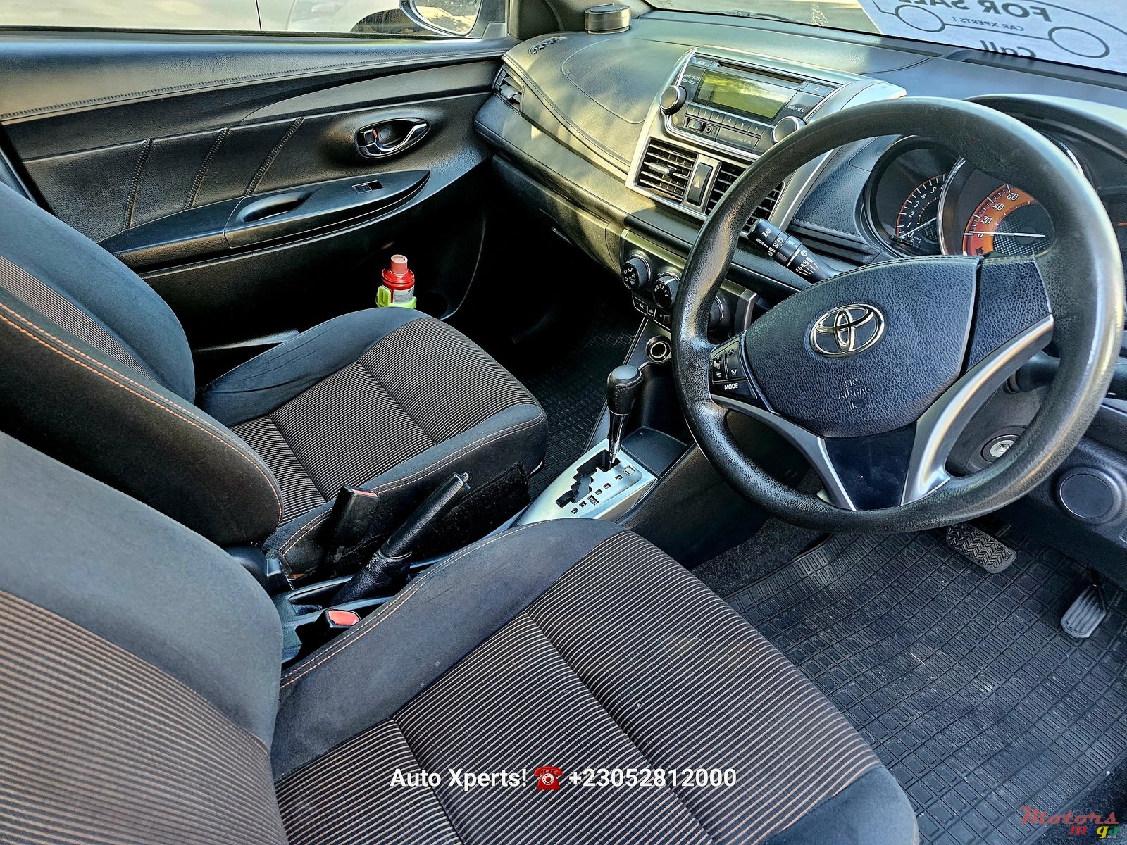 2016' Toyota Yaris photo #6