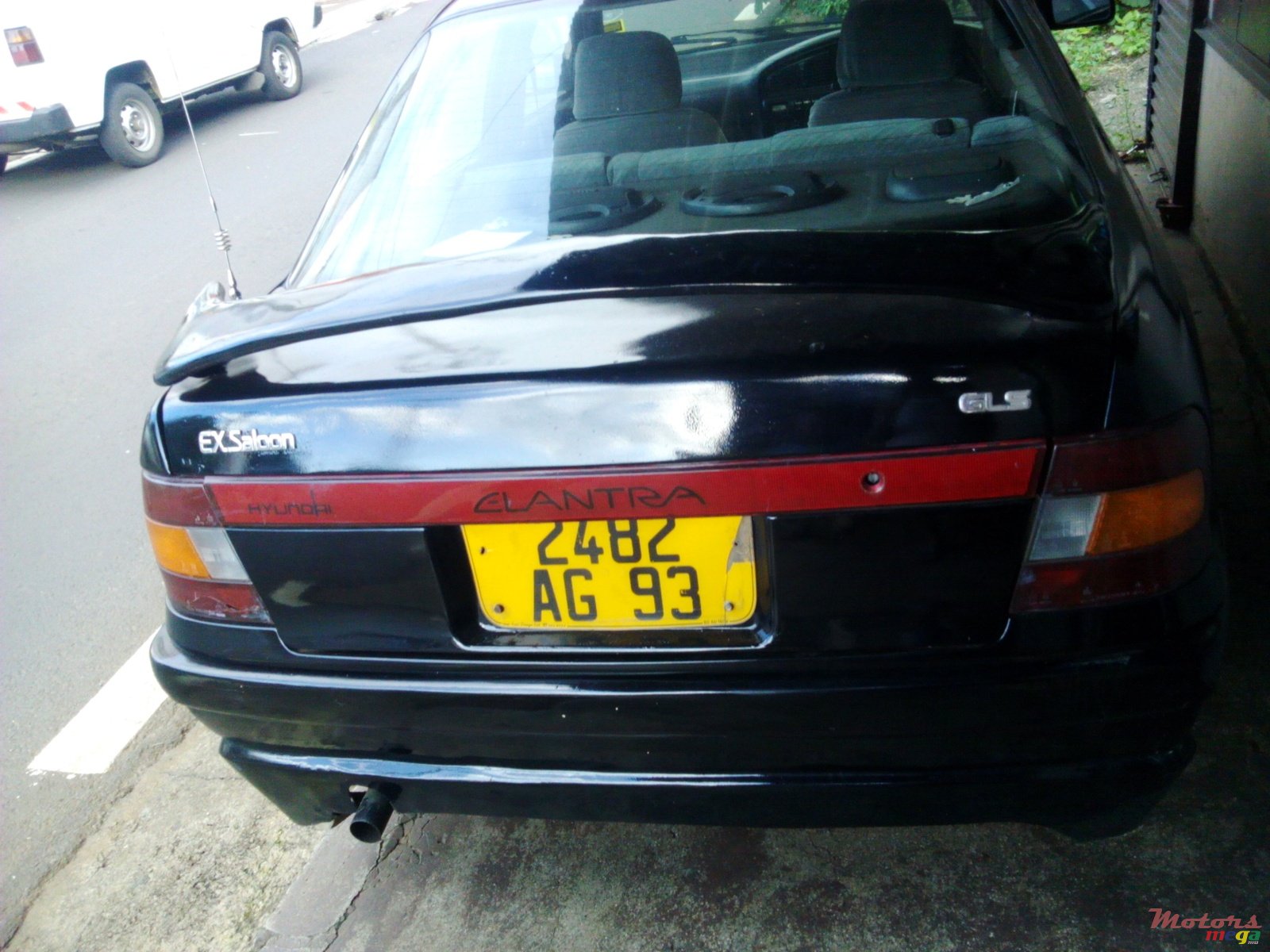 1993' Hyundai Elantra photo #3