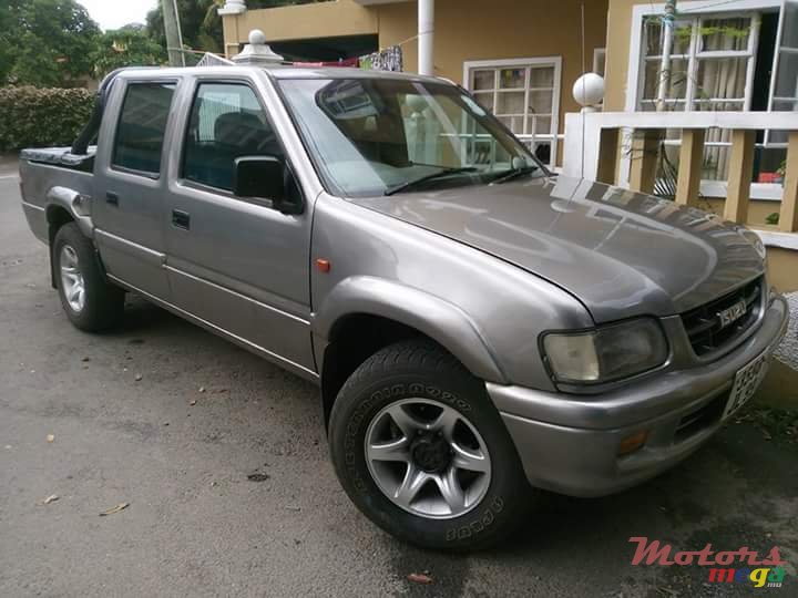 1999' Isuzu KB Series photo #1