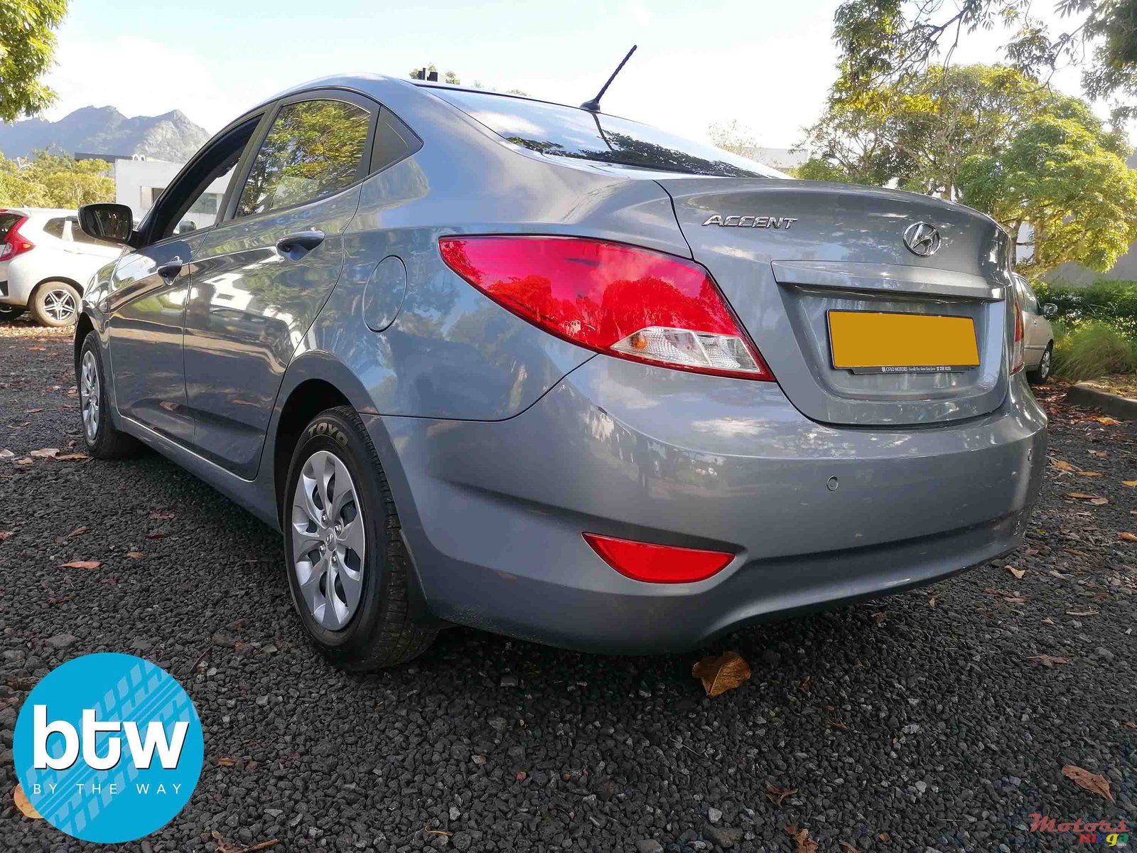 2018' Hyundai Accent photo #3