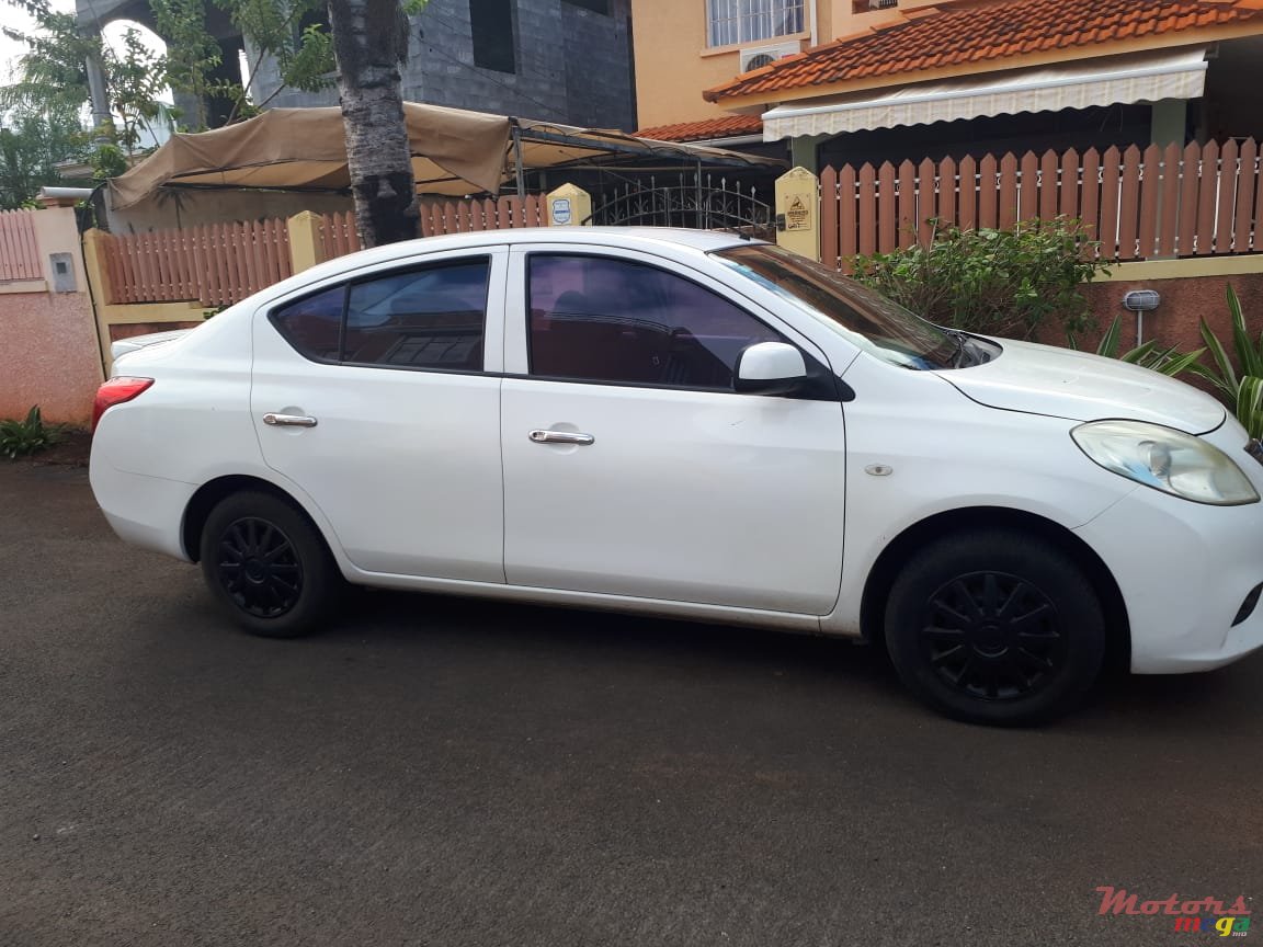 2012' Nissan Almera photo #2