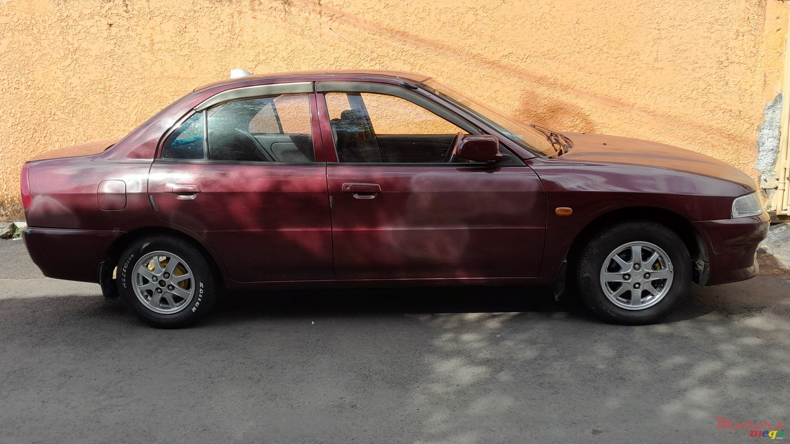 1999' Mitsubishi Lancer photo #4