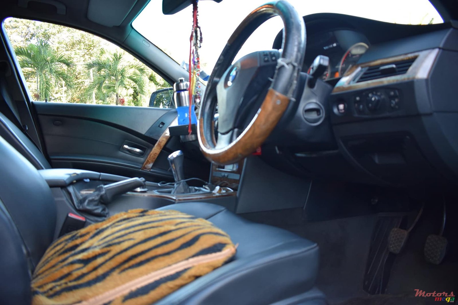 2007' BMW 520 photo #3