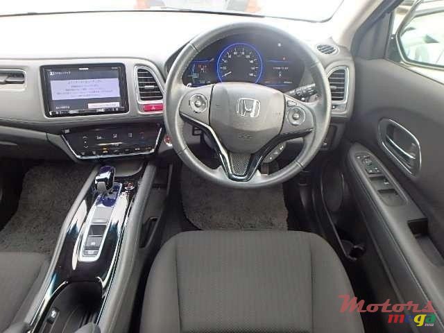 2014' Honda Vezel X photo #3