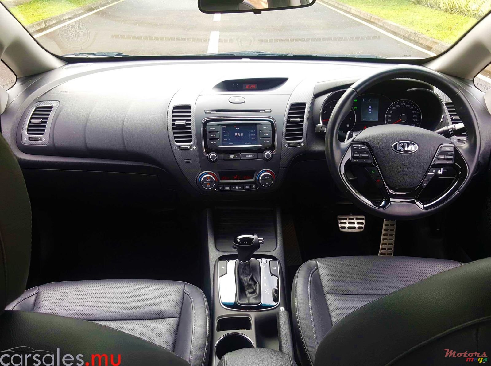 2017' Kia Cerato 1.6 LX photo #7