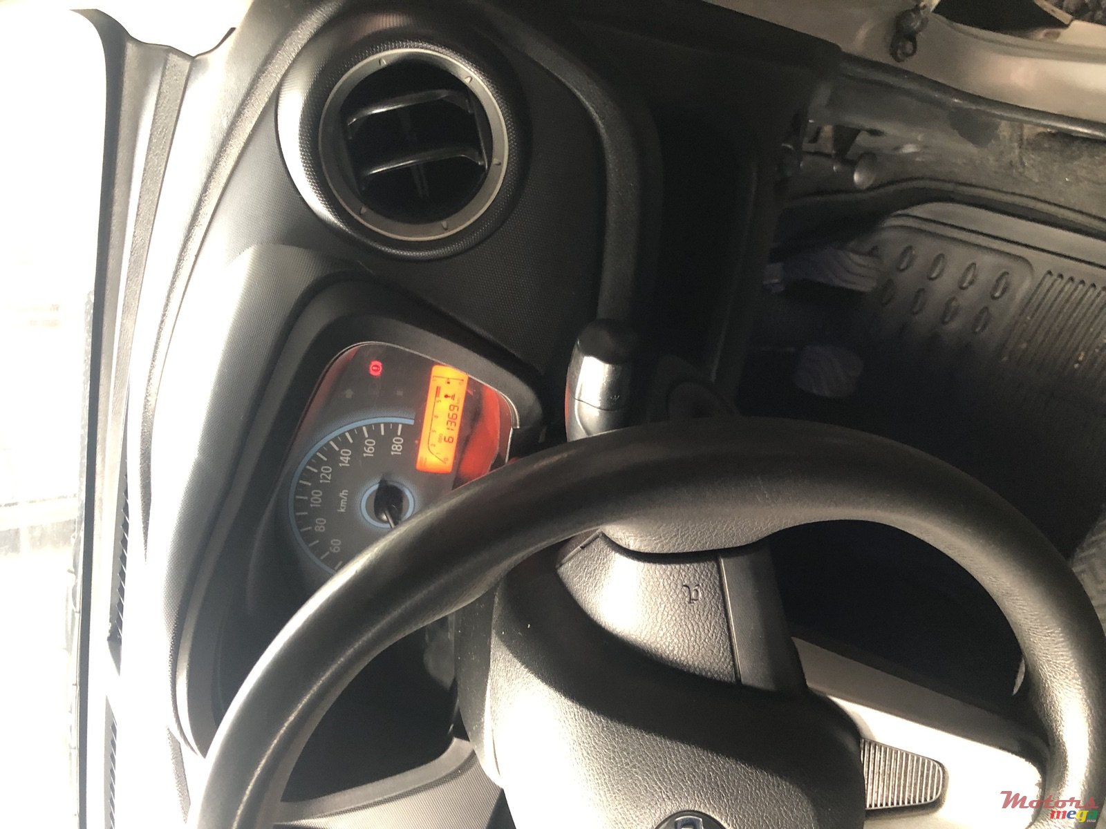 2019' Datsun Datsun Go photo #5