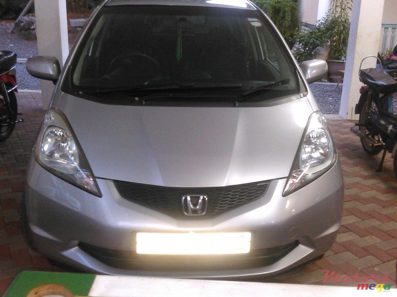 2010' Honda Fit photo #1