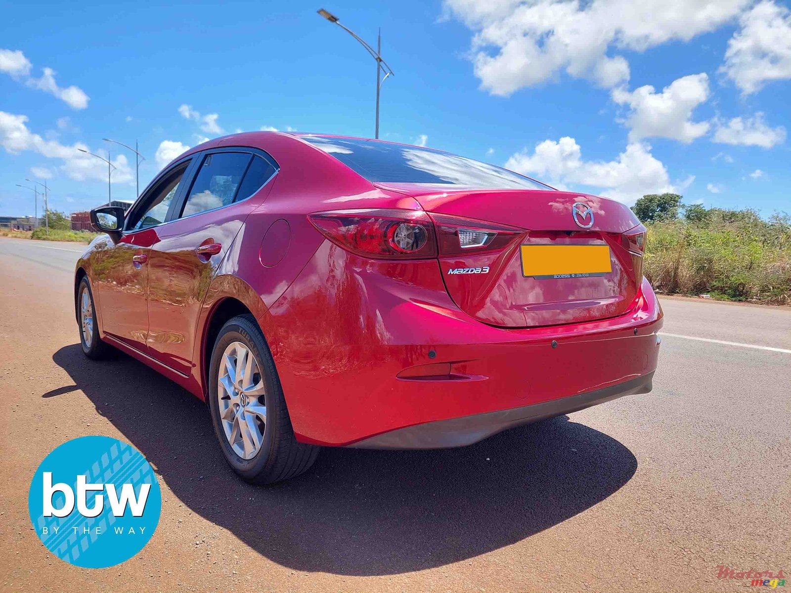 2018' Mazda 3 photo #3