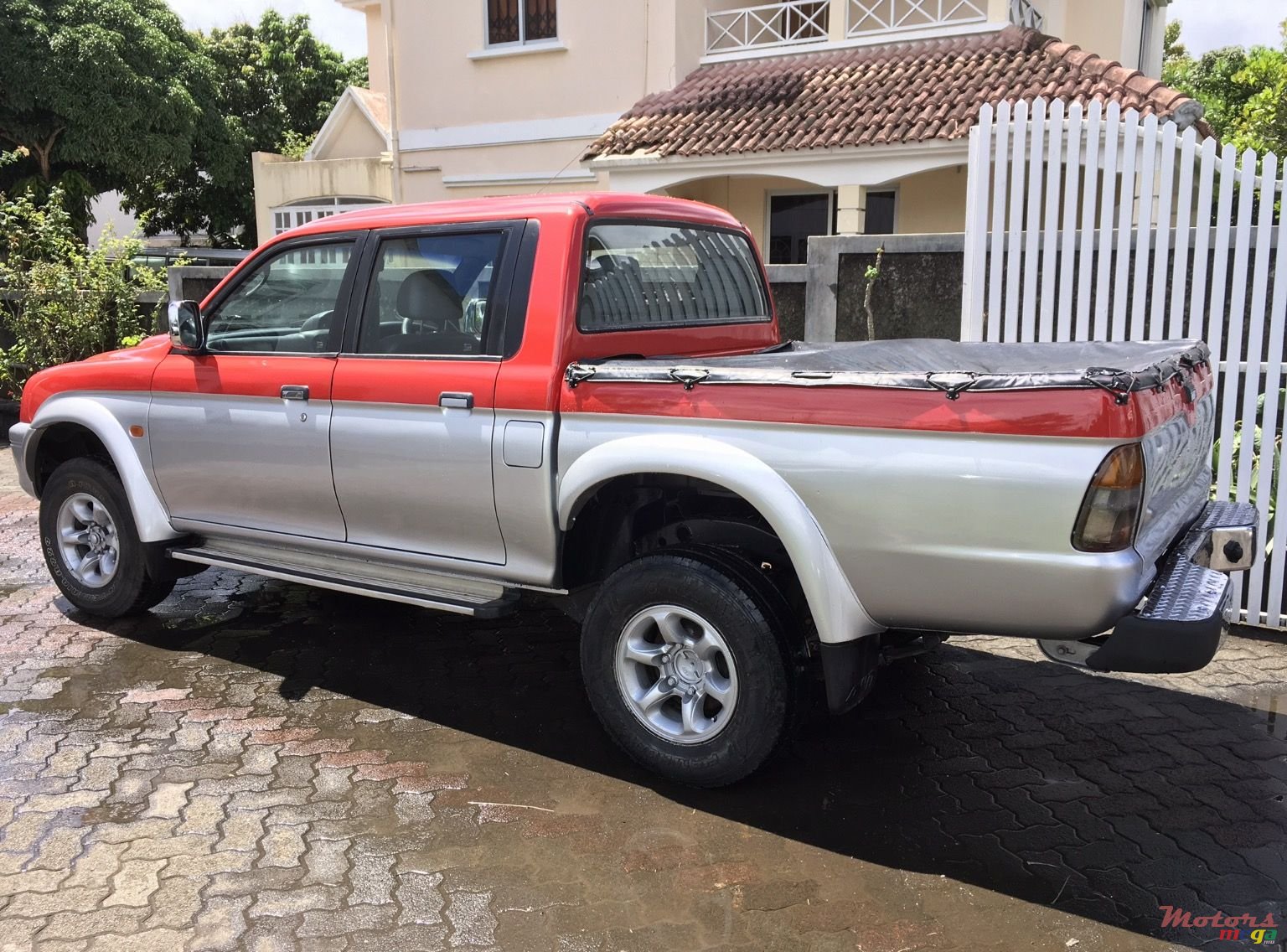 1999' Mitsubishi photo #4