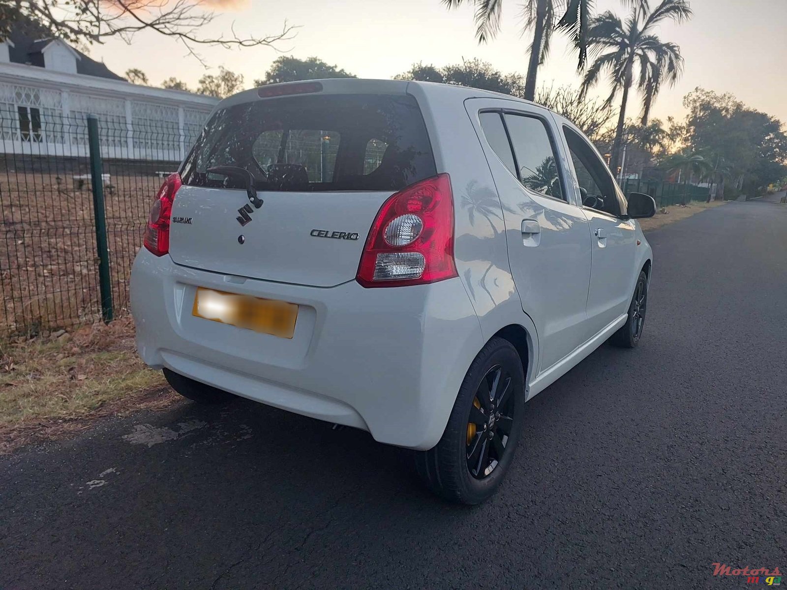 2014' Suzuki Celerio photo #4