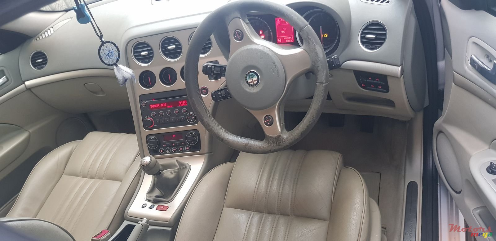 2007' Alfa Romeo 159 photo #3