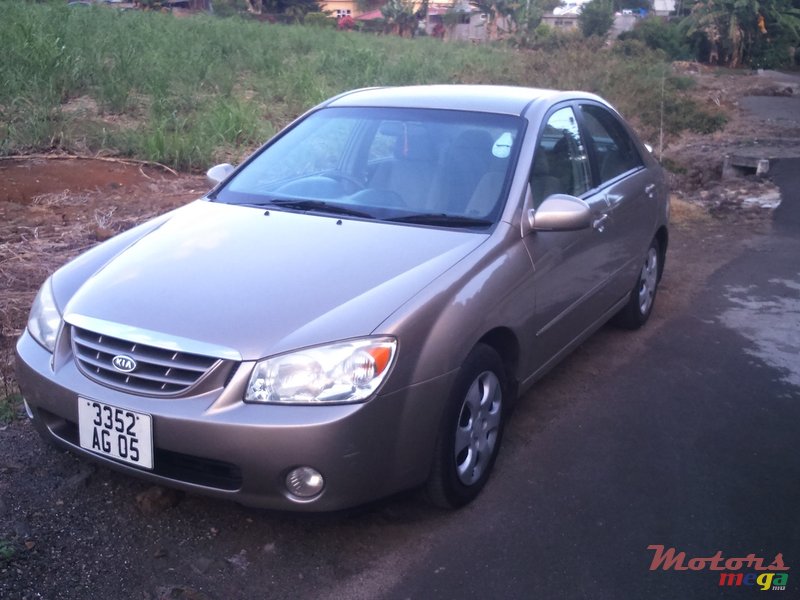 2005' Kia Cerato None  photo #1