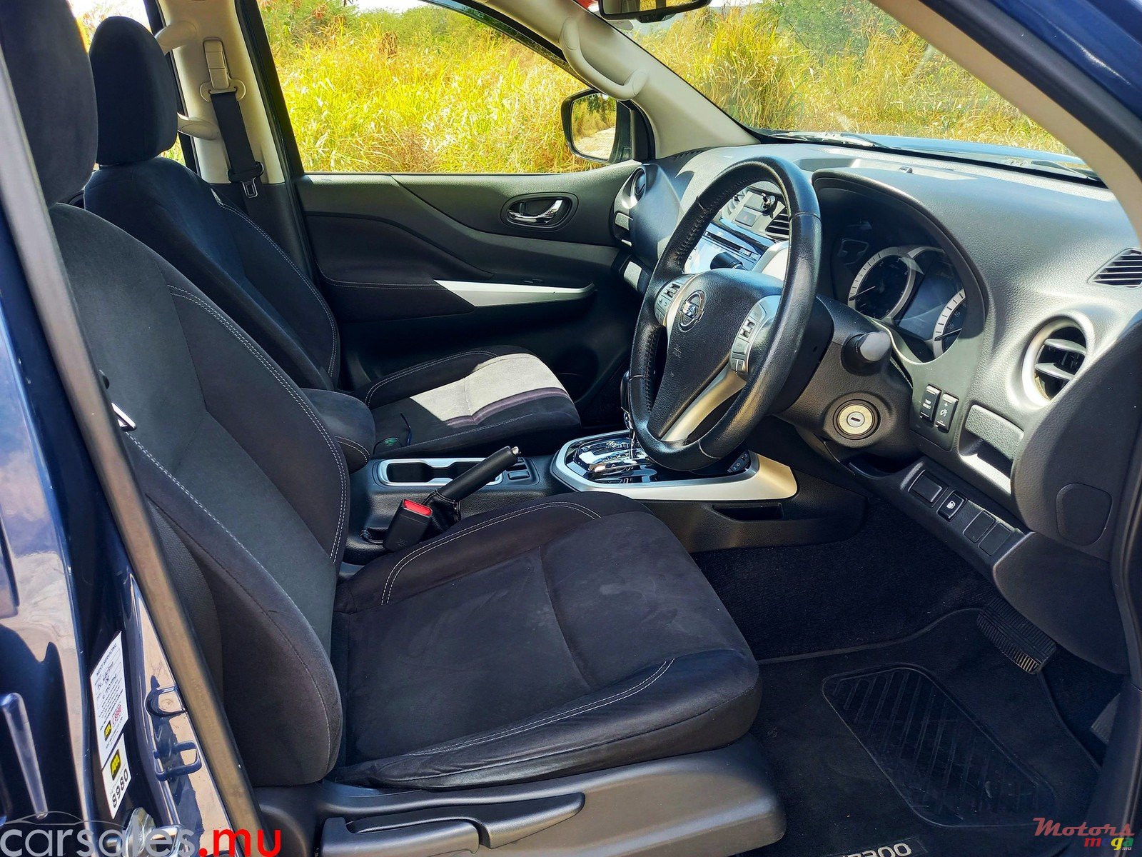 2018' Nissan Navara SE 4x4 2.5 photo #5