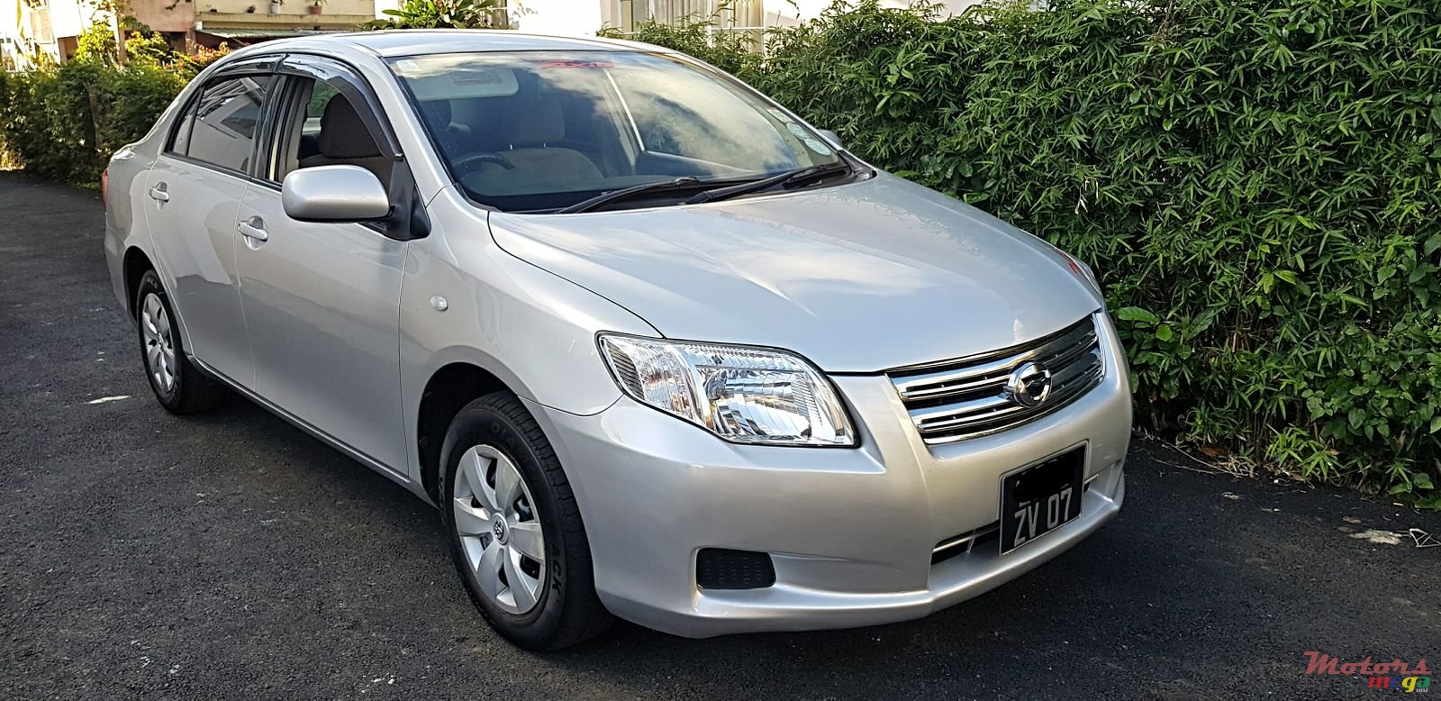 2007' Toyota Axio AUTOMATIC photo #2