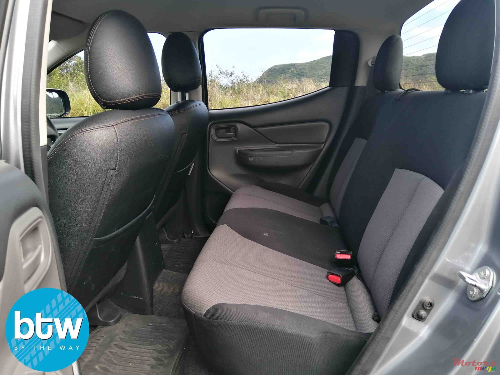 2016' Mitsubishi L 200 photo #5