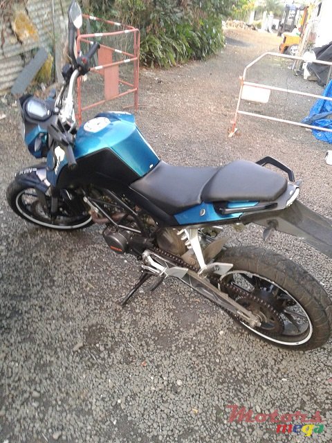 2010' KTM DUKE photo #3