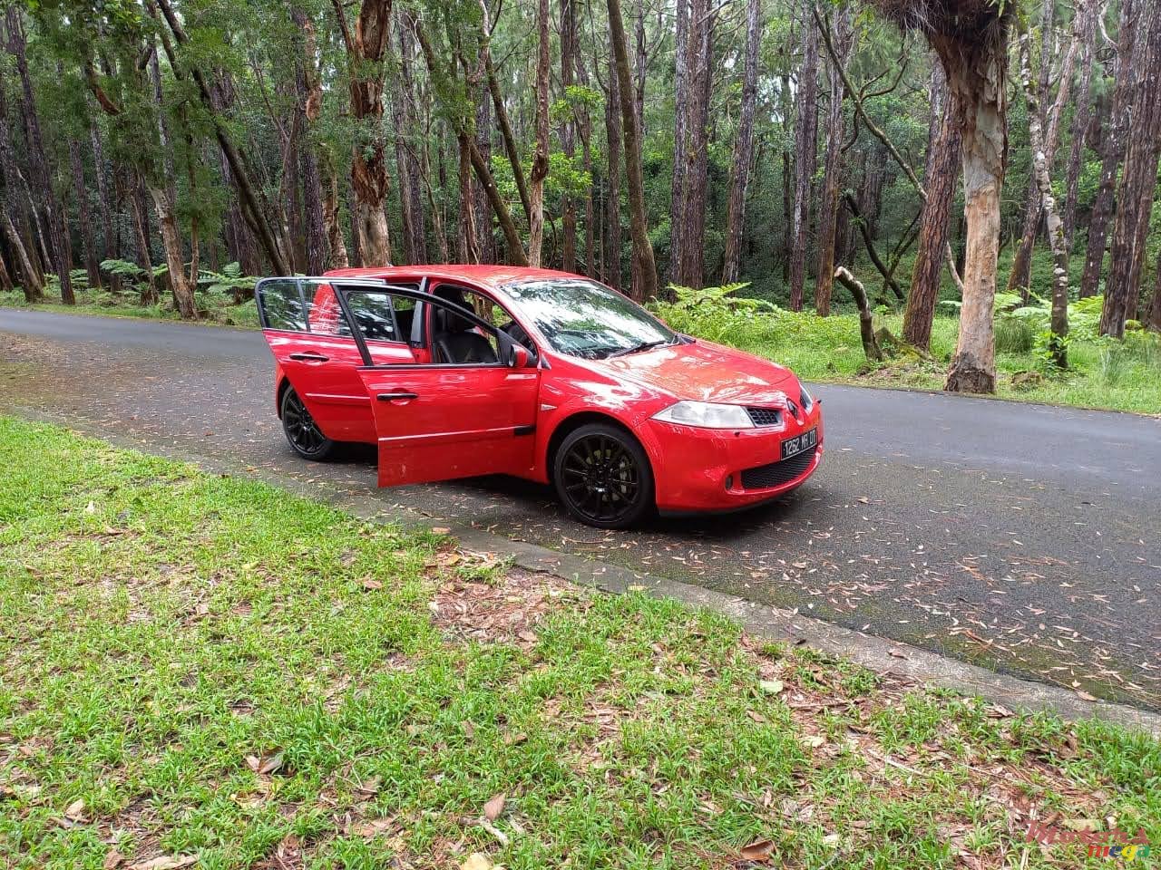 2007' Renault Megane RS Megane 2 photo #7