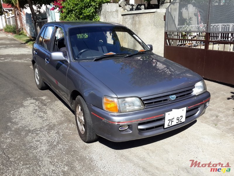 1992' Toyota Starlet photo #1