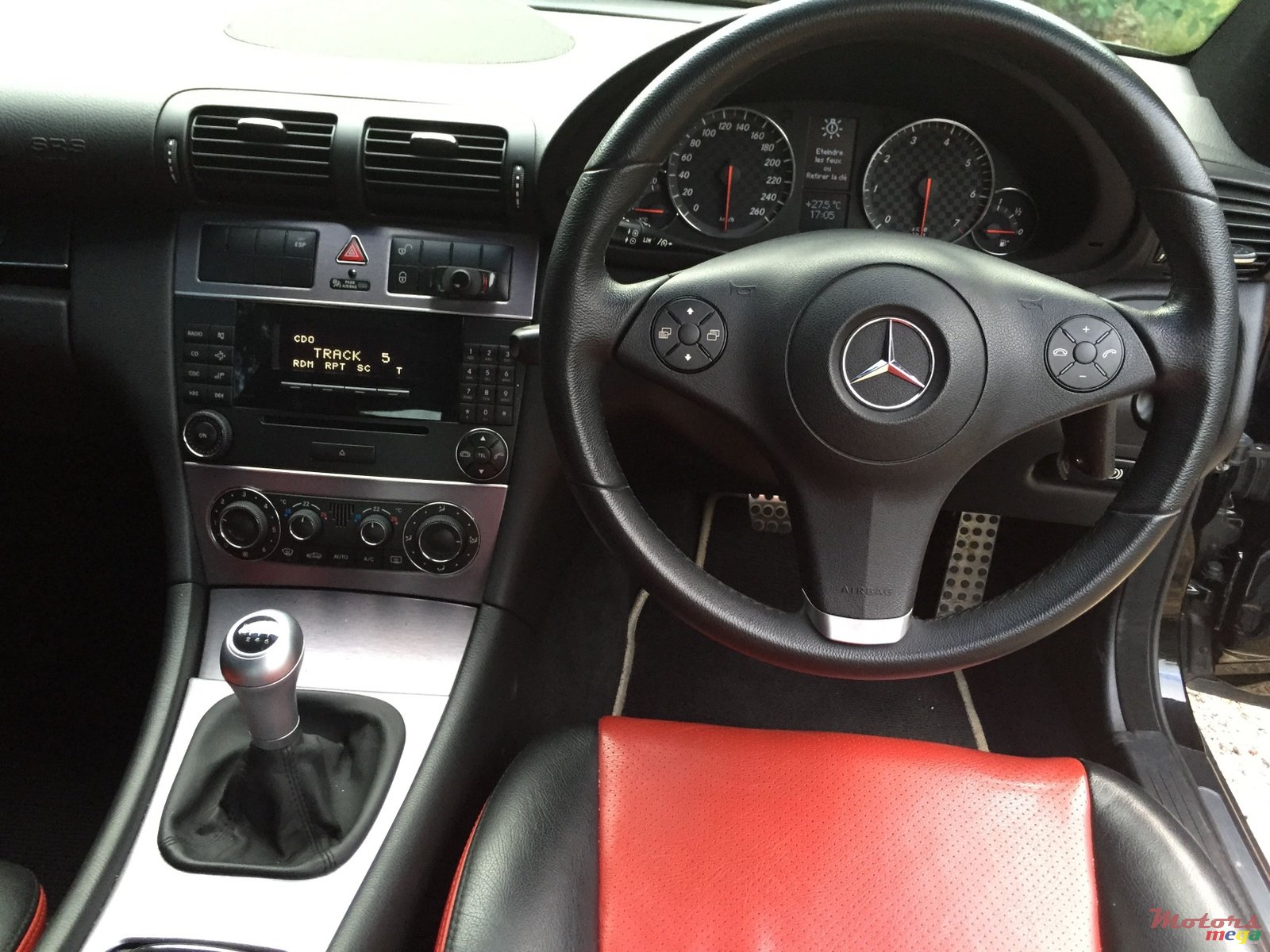 2009' Mercedes-Benz CLC 200 photo #4