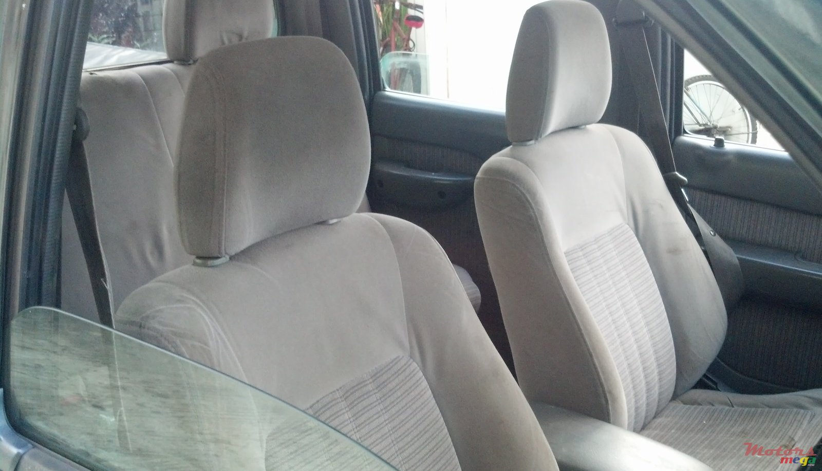 1999' Mazda B2500 photo #4