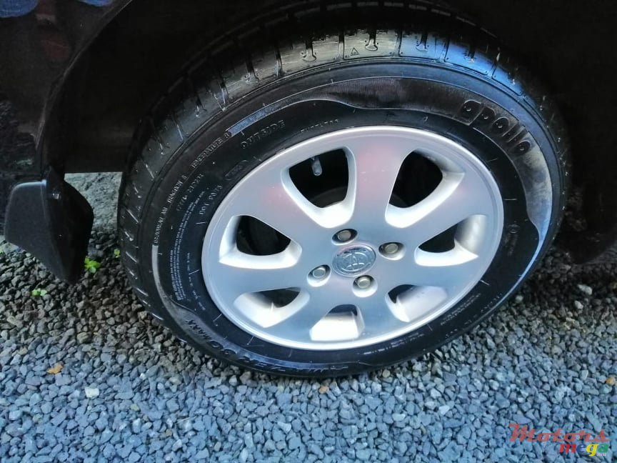 2002' Toyota Corolla photo #6