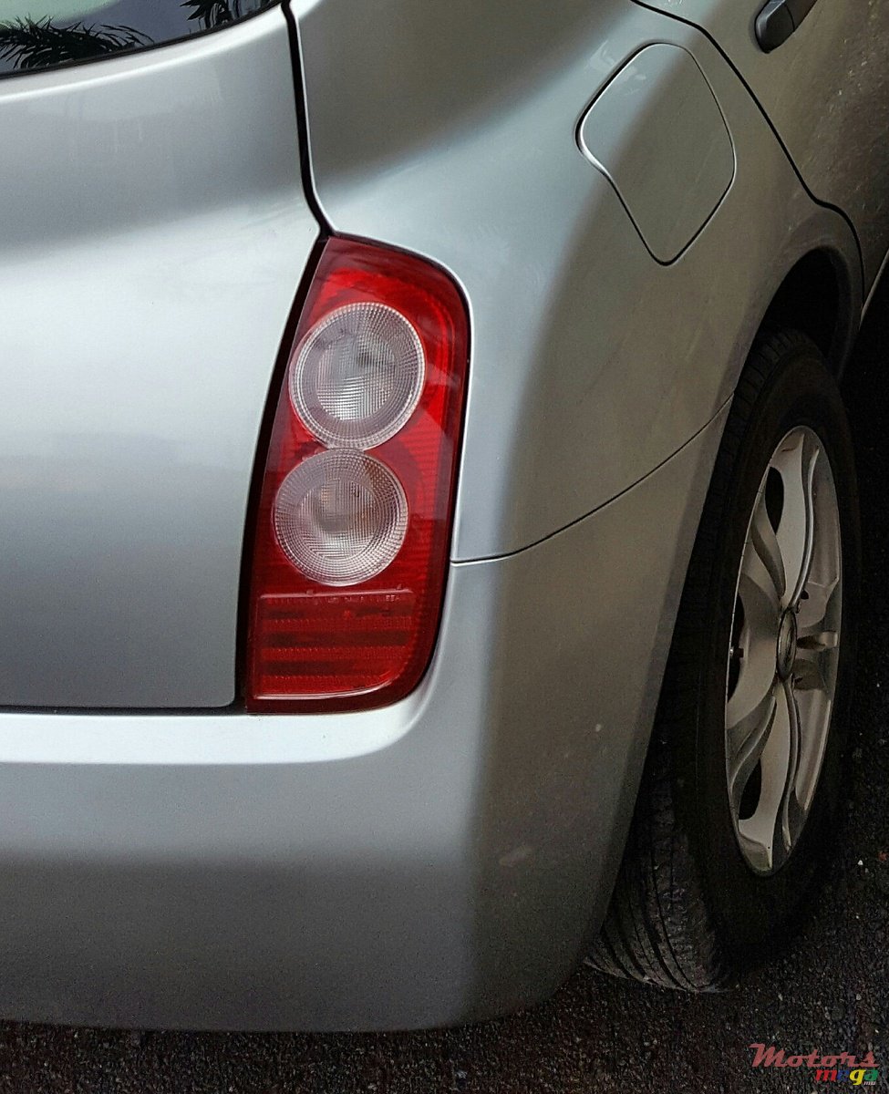 2004' Nissan March photo #6