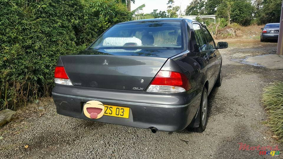 2003' Mitsubishi Lancer 1598CC photo #2